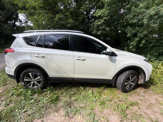 2018 Toyota RAV4 IV (XA40) Рестайлинг, белый, 1900000 рублей, вид 4