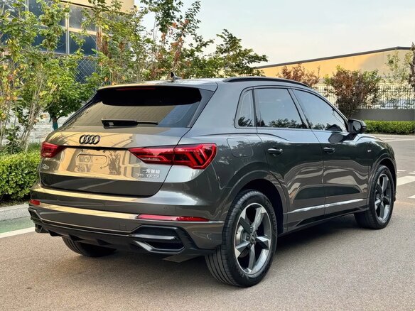 2021 Audi Q3 35 TFSI II (F3), серый, 2216175 рублей - вид 3