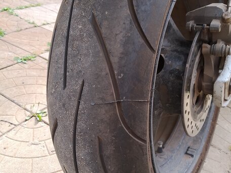 2006 Suzuki GSR 600, чёрный, 360000 рублей, вид 2