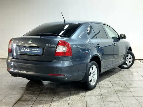 2012 Skoda Octavia II (A5) Рестайлинг, серый, 620000 рублей, вид 4