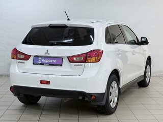 2013 Mitsubishi ASX I Рестайлинг, белый, 1060000 рублей, вид 4