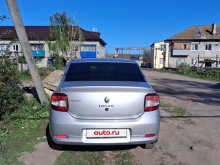 2018 Renault Logan II Рестайлинг, серебристый, 1000000 рублей, вид 3