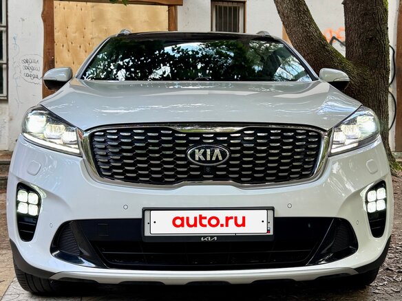 2019 Kia Sorento III Prime Рестайлинг, белый, 3500000 рублей - вид 6