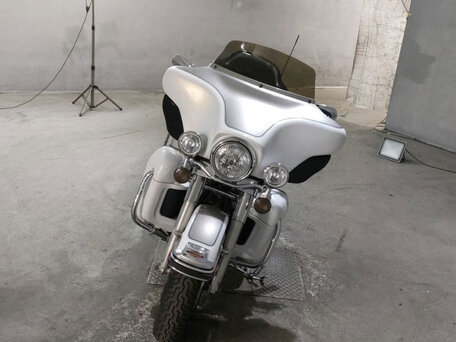 2008 Harley-Davidson Street Glide, белый, 518000 рублей, вид 3
