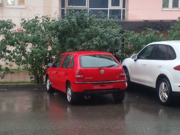 2005 Volkswagen Pointer, красный, 139000 рублей - вид 4