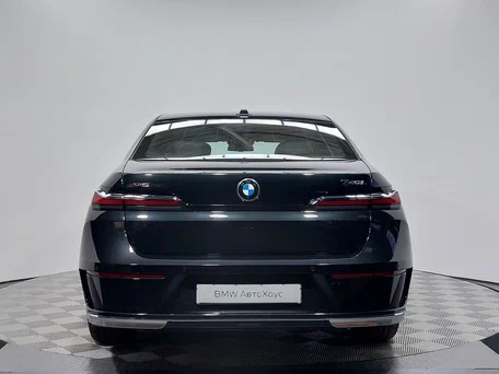 2025 BMW 7 серии 740i xDrive VII (G70), чёрный, 13000000 рублей, вид 4