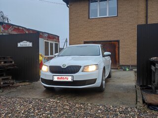 2016 Skoda Octavia III (A7), белый, 500000 рублей, вид 2