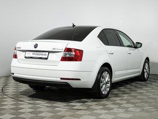 2017 Skoda Octavia III (A7) Рестайлинг, белый, 1499700 рублей, вид 5