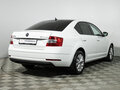 2017 Skoda Octavia III (A7) Рестайлинг, белый - вид 4