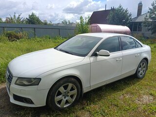 2010 Audi A4 IV (B8), белый, 820000 рублей, вид 1
