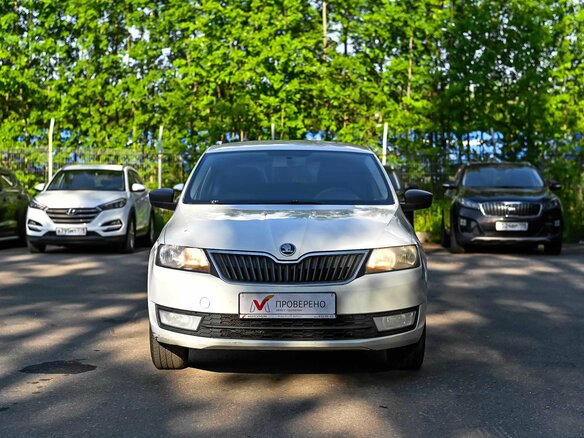 2014 Skoda Rapid I, белый - вид 2