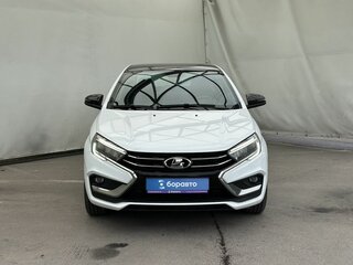 2025 Lada (ВАЗ) Vesta I Рестайлинг (NG), белый, 1600000 рублей, вид 3