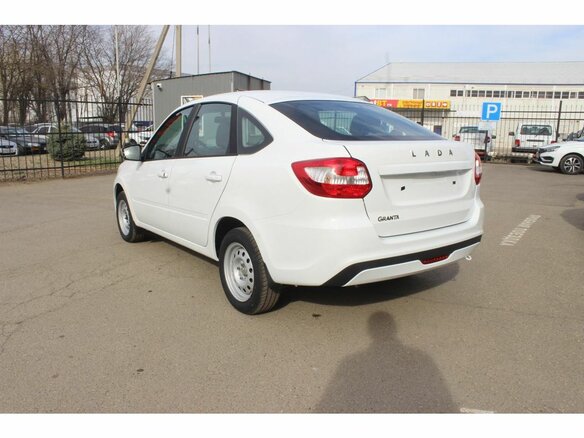 2026 Lada (ВАЗ) Granta I Рестайлинг, белый, 1098000 рублей - вид 3