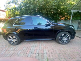 2019 Mercedes-Benz GLE 450 II (V167), чёрный, 5750000 рублей, вид 2
