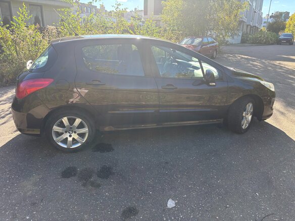 2012 Peugeot 308 I Рестайлинг, коричневый, 399000 рублей - вид 8