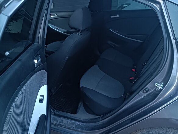 2011 Hyundai Solaris I, серый, 615000 рублей - вид 12
