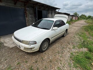 1993 Toyota Carina VI (T190), белый, 220000 рублей, вид 1