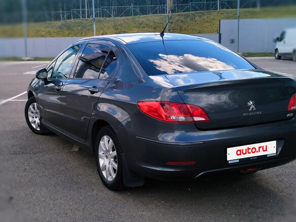 2013 Peugeot 408 I, серый, 710000 рублей - вид 4