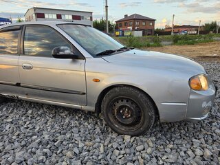 2002 Kia Shuma II, серебристый, 210000 рублей, вид 3