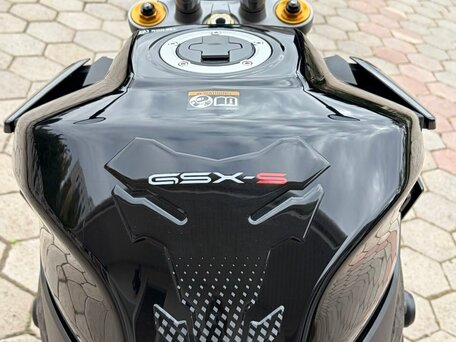 2022 Suzuki GSX-S 1000, чёрный, 1250000 рублей, вид 2