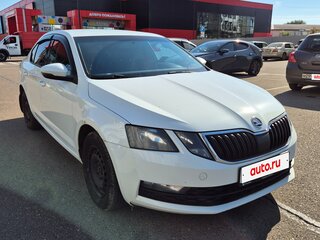 2020 Skoda Octavia III (A7) Рестайлинг, белый, 1150000 рублей, вид 2
