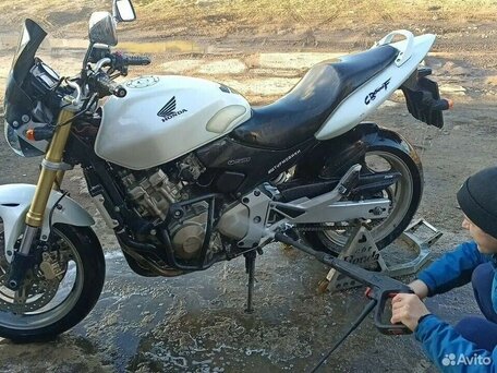 2005 Honda CB 600F Hornet, белый, 399999 рублей, вид 4