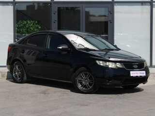 2010 Kia Cerato 5-speed II, чёрный, 650000 рублей, вид 3