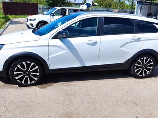 2024 Lada (ВАЗ) Vesta SW I Рестайлинг (NG), белый, 1650000 рублей, вид 4