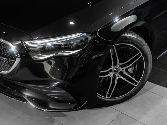 2026 Mercedes-Benz E-Класс 300 VI (W214, S214), чёрный, 10990000 рублей - вид 7