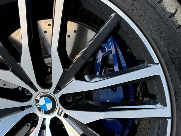 2019 BMW X5 30d IV (G05/G18), синий, 6400000 рублей - вид 9