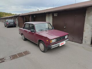 2004 Lada (ВАЗ) 2105, пурпурный, 180000 рублей, вид 5