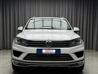 2015 Volkswagen Touareg II Рестайлинг, белый, 2799000 рублей, вид 3