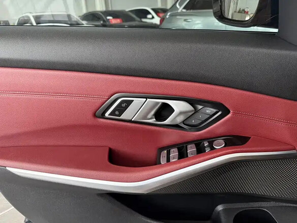 2023 BMW 3 серии 320Li VII (G2x) Рестайлинг, чёрный - вид 19