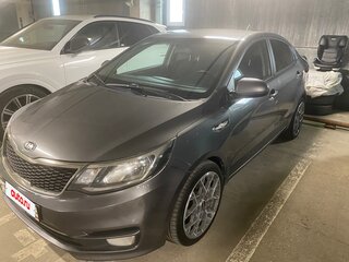 2016 Kia Rio III Рестайлинг, серый, 940000 рублей, вид 1
