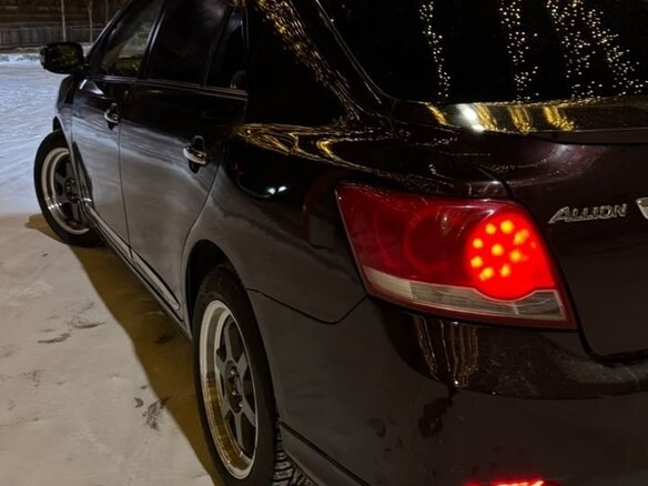 2010 Toyota Allion II Рестайлинг, красный, 950000 рублей - вид 6