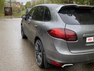 2014 Porsche Cayenne II (958), серый, 3450000 рублей, вид 4