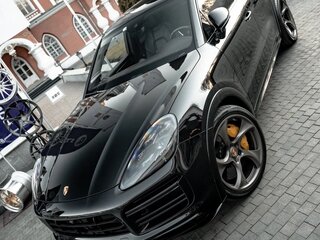 2018 Porsche Cayenne Turbo III, чёрный, 7999999 рублей, вид 1