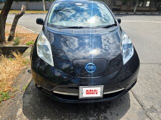 2011 Nissan Leaf I (ZE0/AZE0), чёрный, 830000 рублей, вид 3