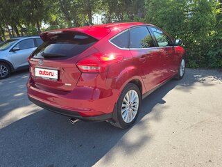 2015 Ford Focus III Рестайлинг, красный, 1195000 рублей, вид 3