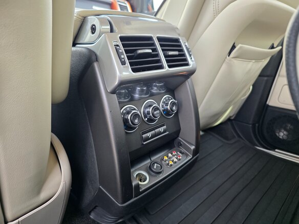 2011 Land Rover Range Rover Supercharged III Рестайлинг 2, чёрный - вид 16