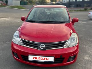 2010 Nissan Tiida I, красный, 650000 рублей, вид 3