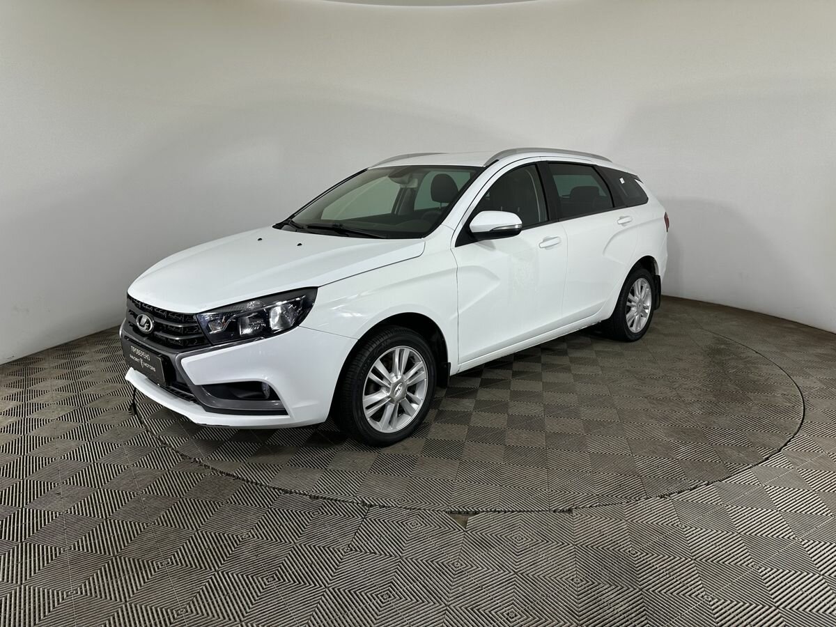 Открыть фотографии: Lada (ВАЗ) Vesta I