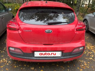 2016 Kia Ceed II Рестайлинг, красный, 1300000 рублей, вид 2