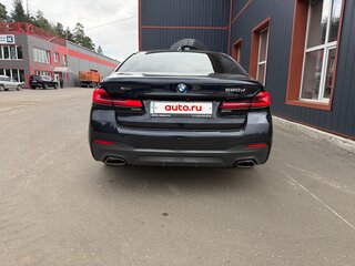 2021 BMW 5 серии 520d xDrive VII (G30/G31/G38) Рестайлинг, чёрный, 4300000 рублей, вид 4