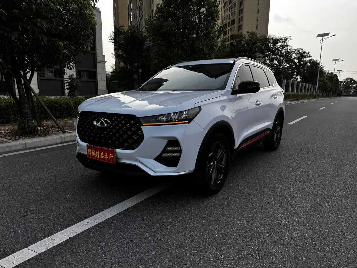 Открыть фотографии: Chery Tiggo 7 Pro I