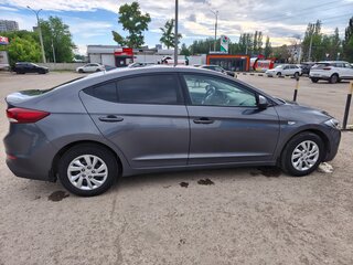 2018 Hyundai Elantra VI (AD), серый, 1499000 рублей, вид 4