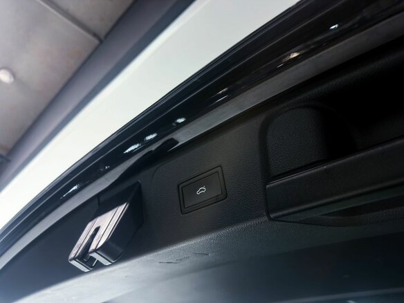 2021 Volkswagen Teramont I Рестайлинг, чёрный, 3990000 рублей - вид 20