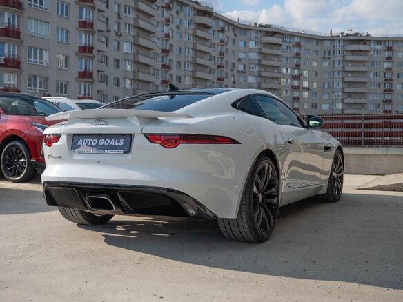 2018 Jaguar F-Type I Рестайлинг, белый, 2223000 рублей - вид 6