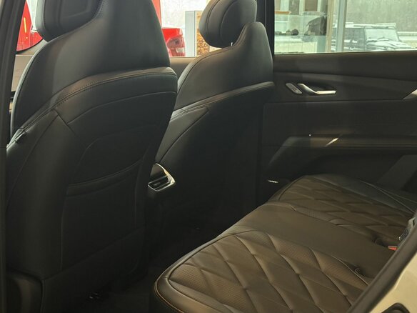 2025 Changan CS75 Plus IV, бежевый, 4339900 рублей - вид 12