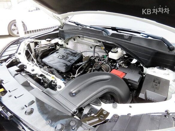 2021 Chevrolet TrailBlazer III, белый - вид 17